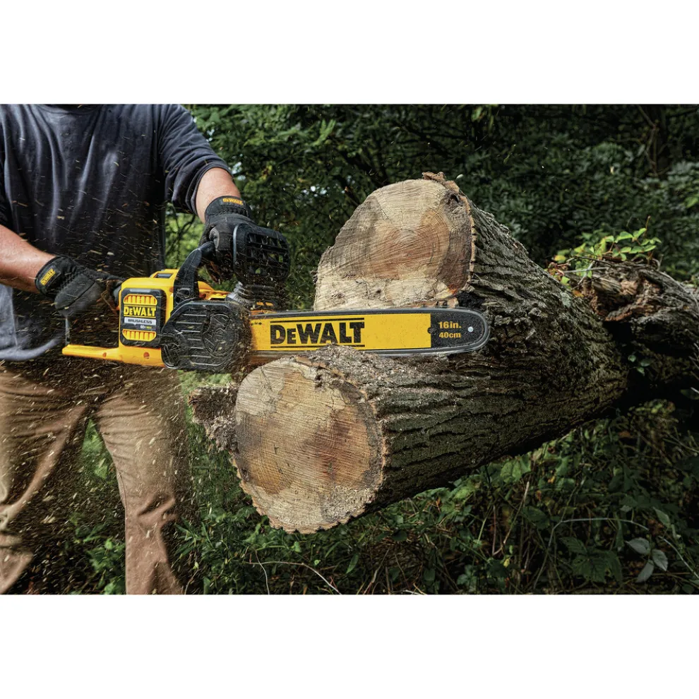 Dewalt DCCS670B 60V MAX Brushless Lithium-Ion 16 in. Cordless Chainsaw (Tool Only)