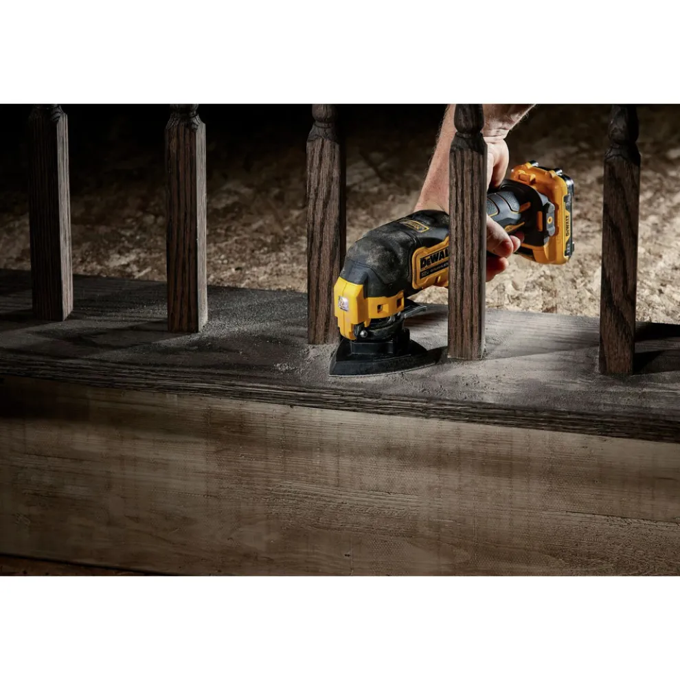 Dewalt 12V MAX XTREME Brushless Lithium-Ion Cordless Oscillating Tool Kit (3 Ah)