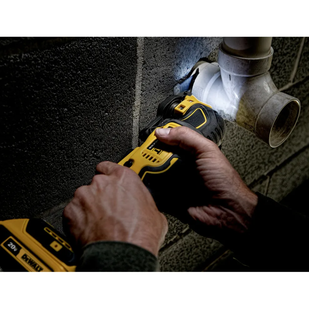 Factory Reconditioned Dewalt 20V MAX ATOMIC Brushless Oscillating Multi-Tool (Tool Only)