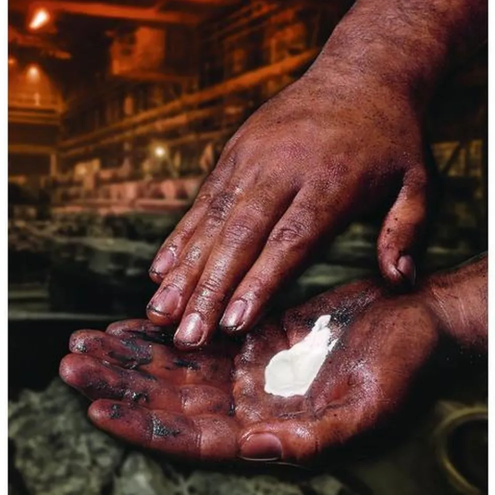 ITW Dymon 1 Gallon Dispenser Pumice Hand Cleaner - Citrus Scent