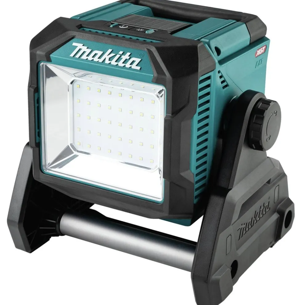 Makita 40V MAX XGT Lithium-Ion Cordless Work Light (Tool Only)