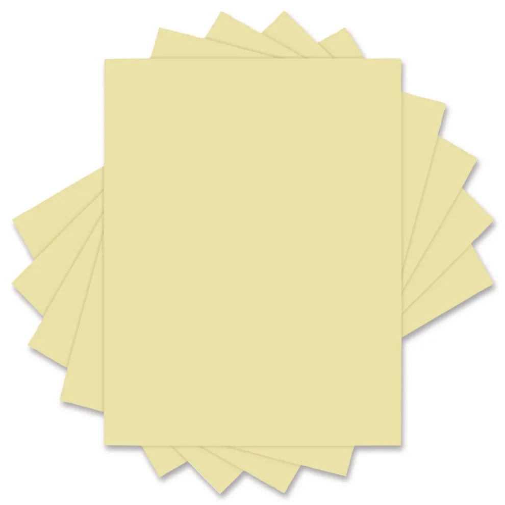 Universal 8.5 in. x 11 in. 20 lbs. Bond Weight Deluxe Colored Paper - Canary (10 Reams/Carton)